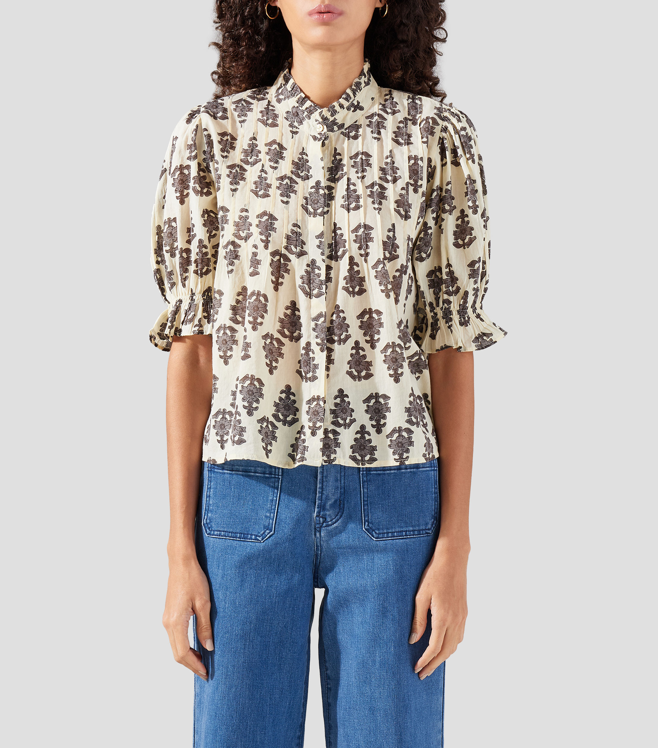 Blusa estampada manga corta Mujer